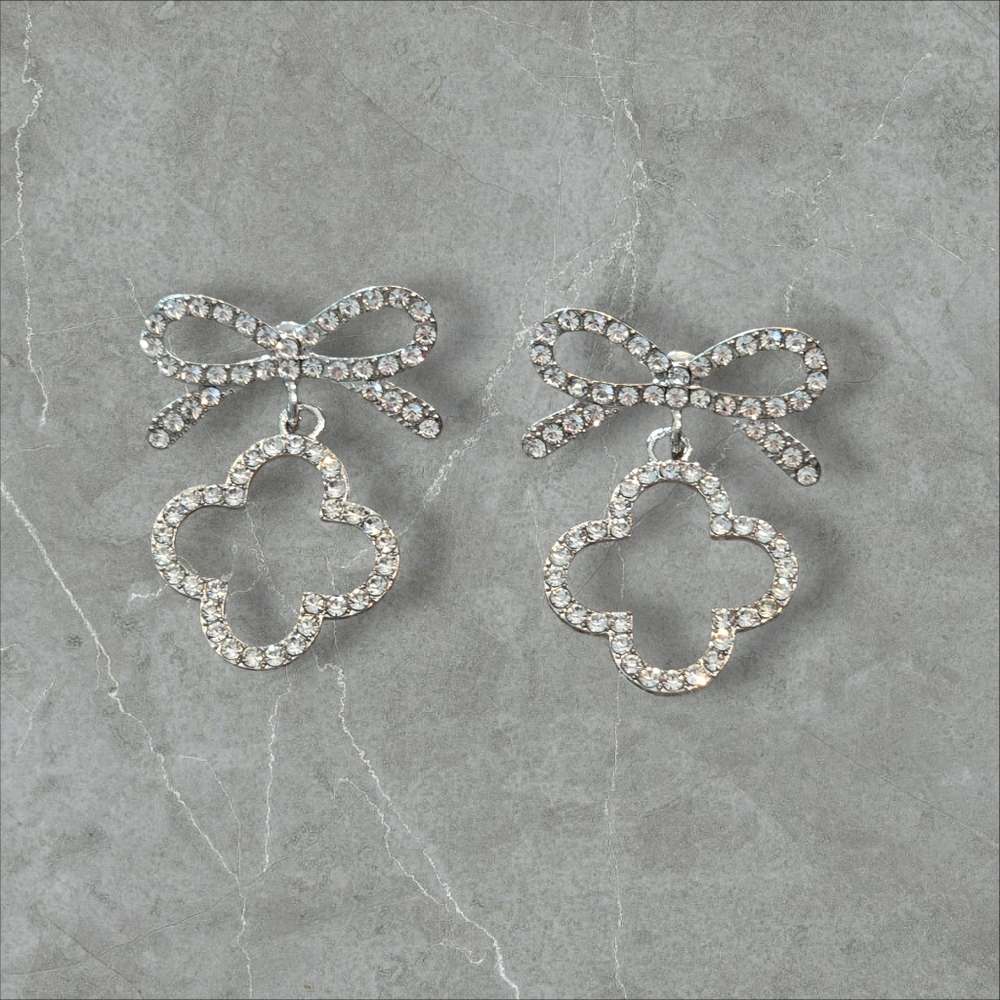 Silver Bow and‎ Clover Earrings